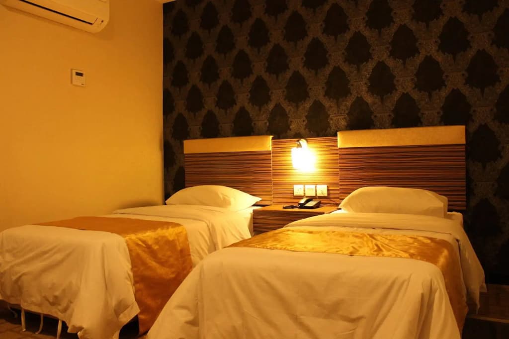 Clover Hotel - photo 7