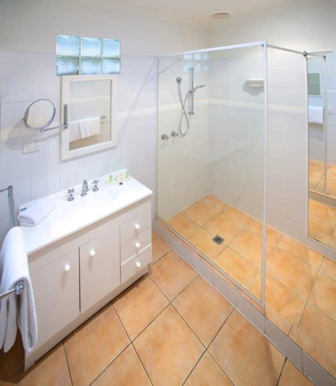 Sorrento Beach Motel - photo 8