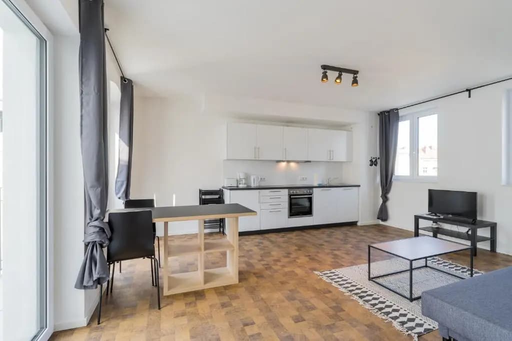 Nena Apartments Hermannplatz - photo 27