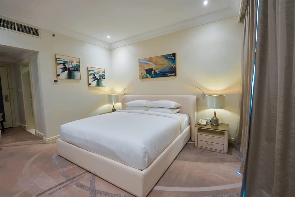 Grand Regency Doha, Trademark Collection by Wyndham - photo 22