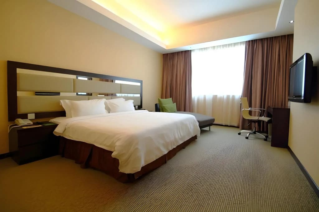 Ixora Hotel - photo 4