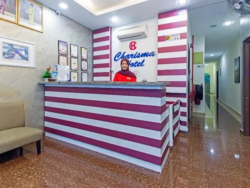 OYO 445 Charisma Hotel - photo 2
