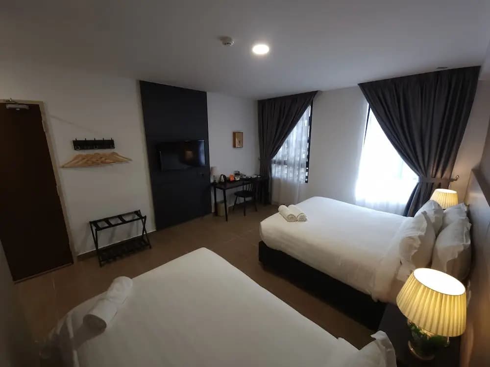 Yu Hotel Chinatown - photo 15