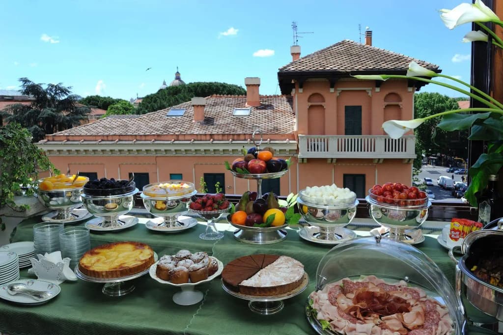 Hotel Farnese - photo 13