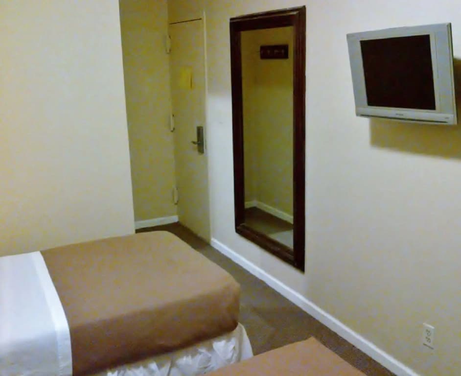 St Marks Hotel - photo 2