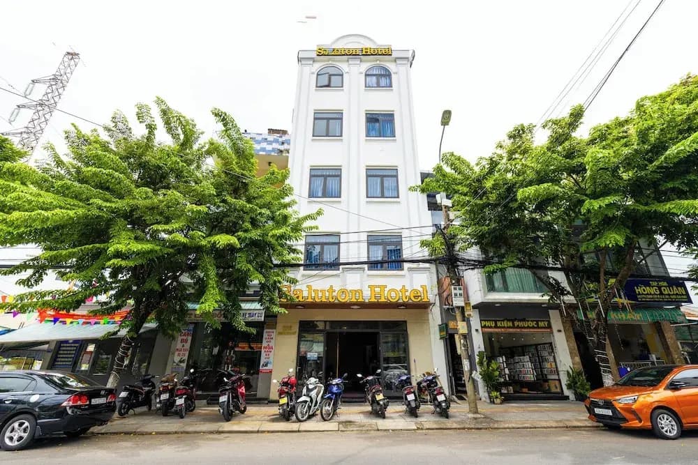 Saluton Hotel - photo 10