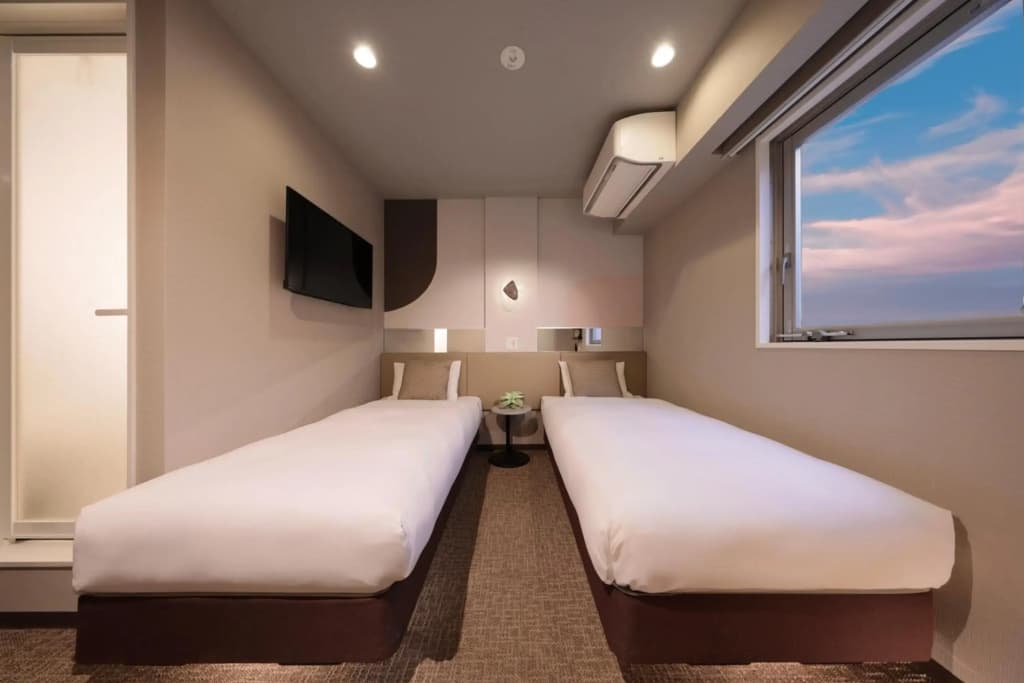 Tennoji Crystal Hotel - photo 14