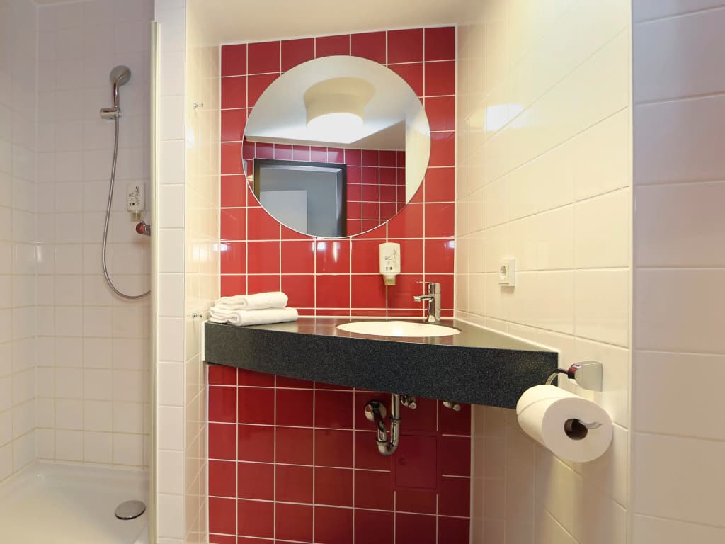 B&B Hotel Berlin-Alexanderplatz - photo 8
