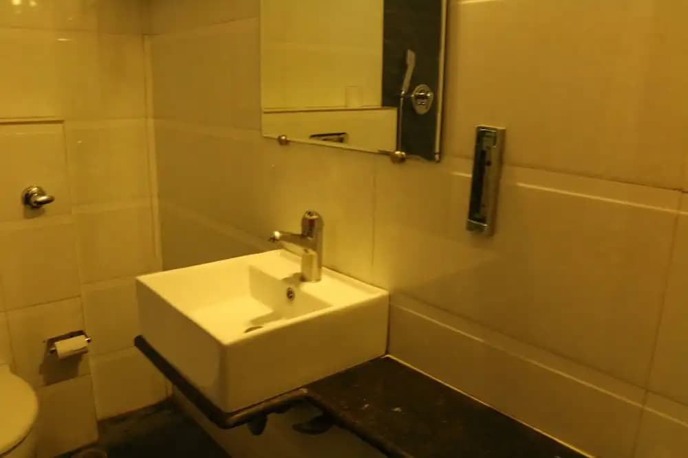 Hotel Airport Link - photo 8