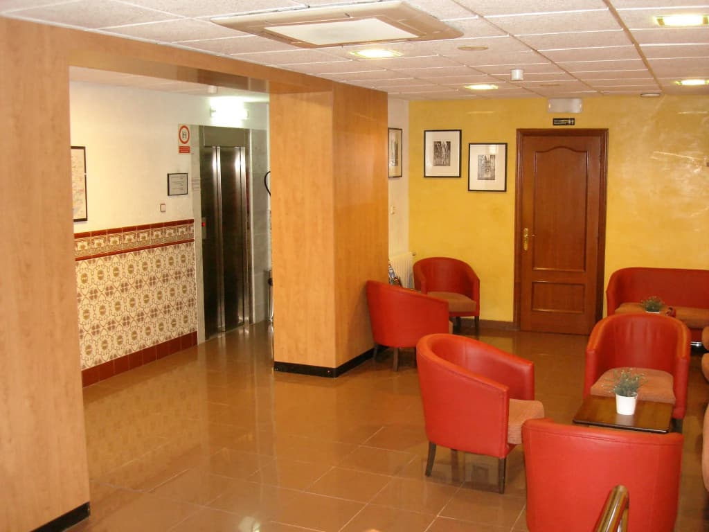 Hotel Cantón - photo 10
