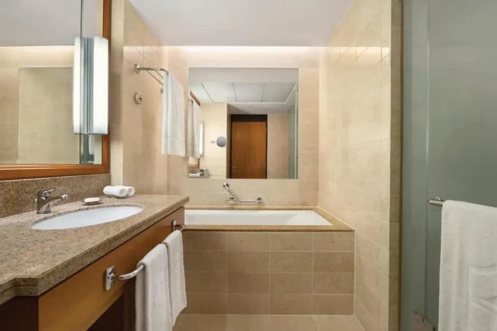 DoubleTree by Hilton Muscat Al Waha - photo 9