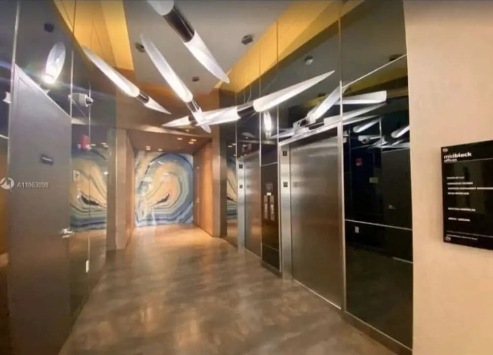 Midblock Miami - photo 14