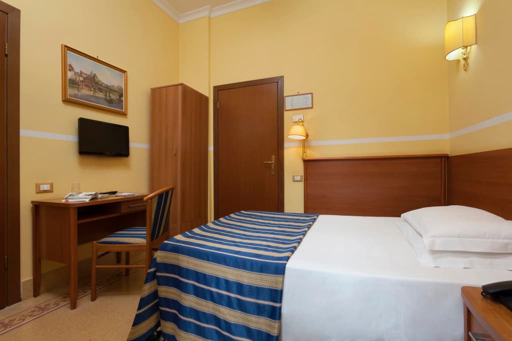 Kennedy Hotel - photo 47