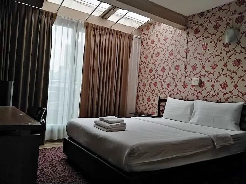 14 Plus 1 Hotel - photo 4