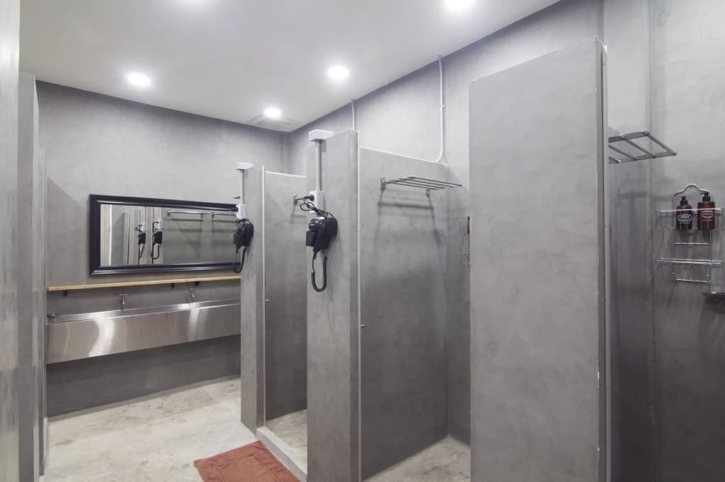 Nornyaowarat Hostel - photo 12