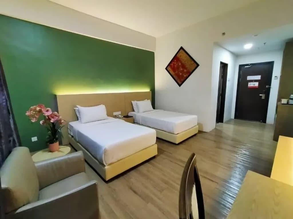 Summit Signature Hotel Batu Pahat - photo 14