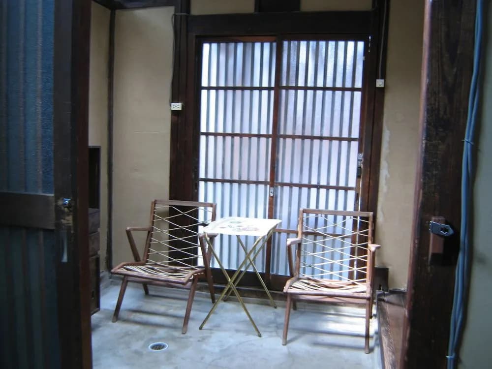 Small World Guest House - photo 7