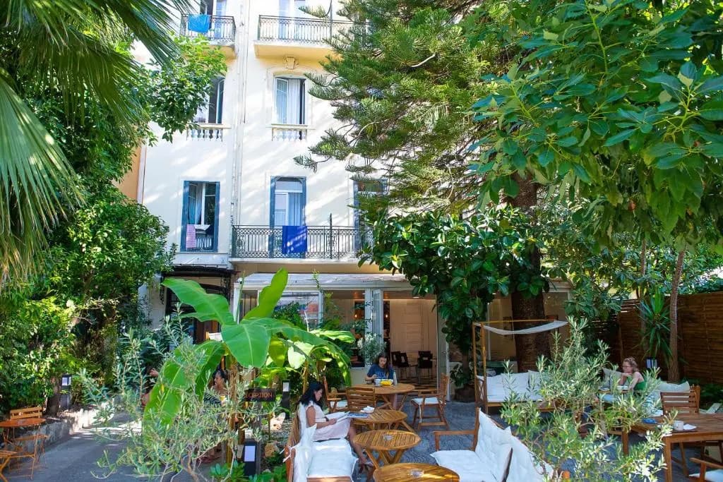 Auberge de Jeunesse HI Nice - Les Camélias - photo 17