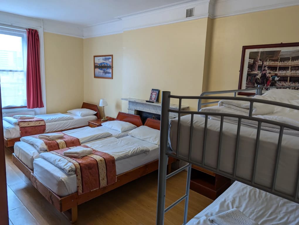 Shakespeare Hotel - photo 25