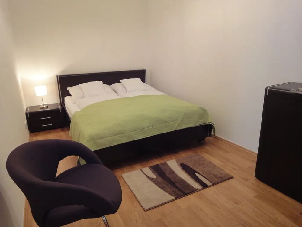 Four Seasons Apartment - photo 2