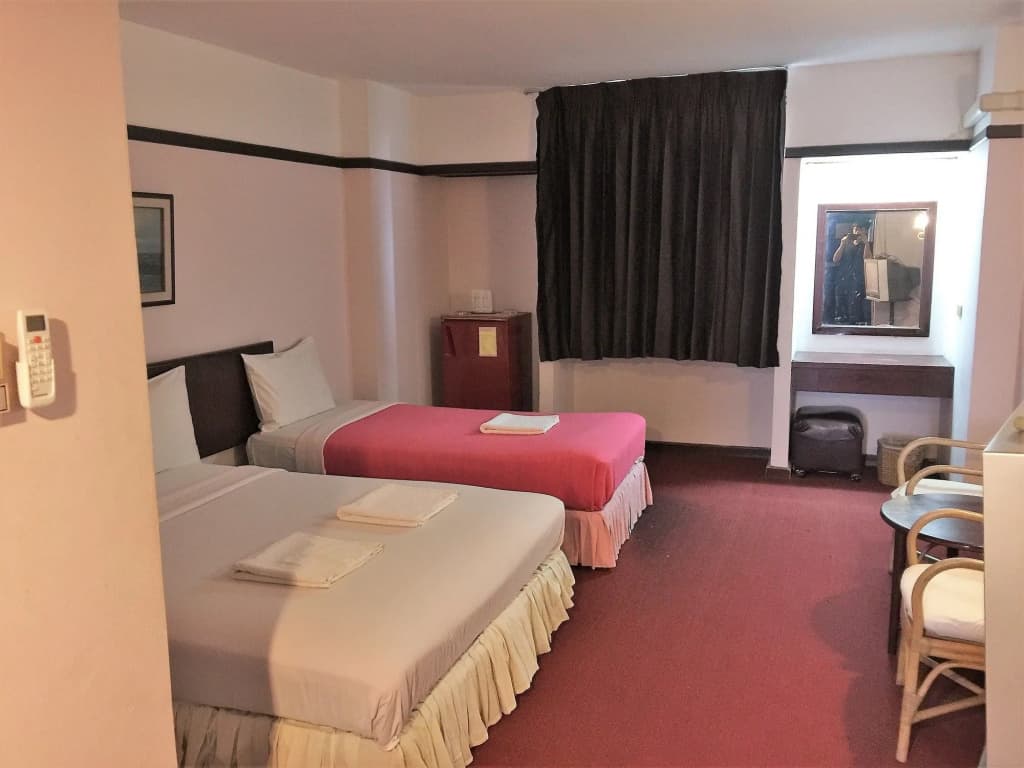 Daeng Plaza Hotel - photo 7