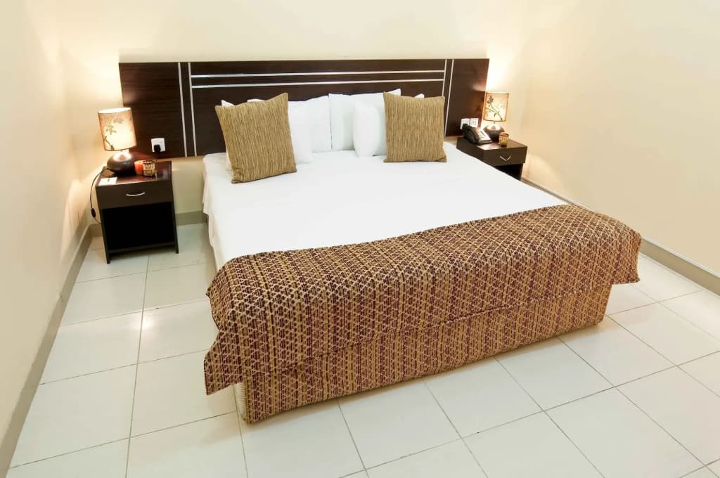 Lavilla Hotel - photo 3