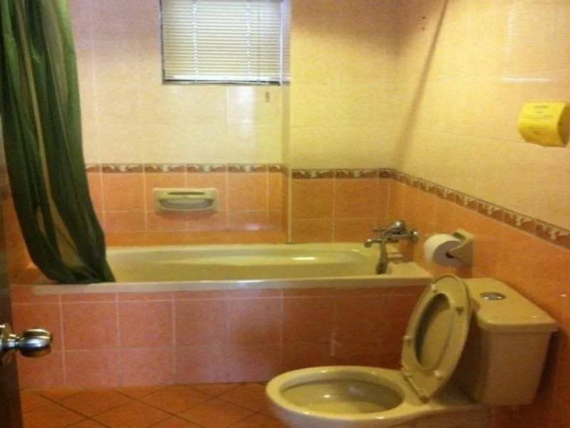 HP Vacation Condo at Marina Court - photo 8