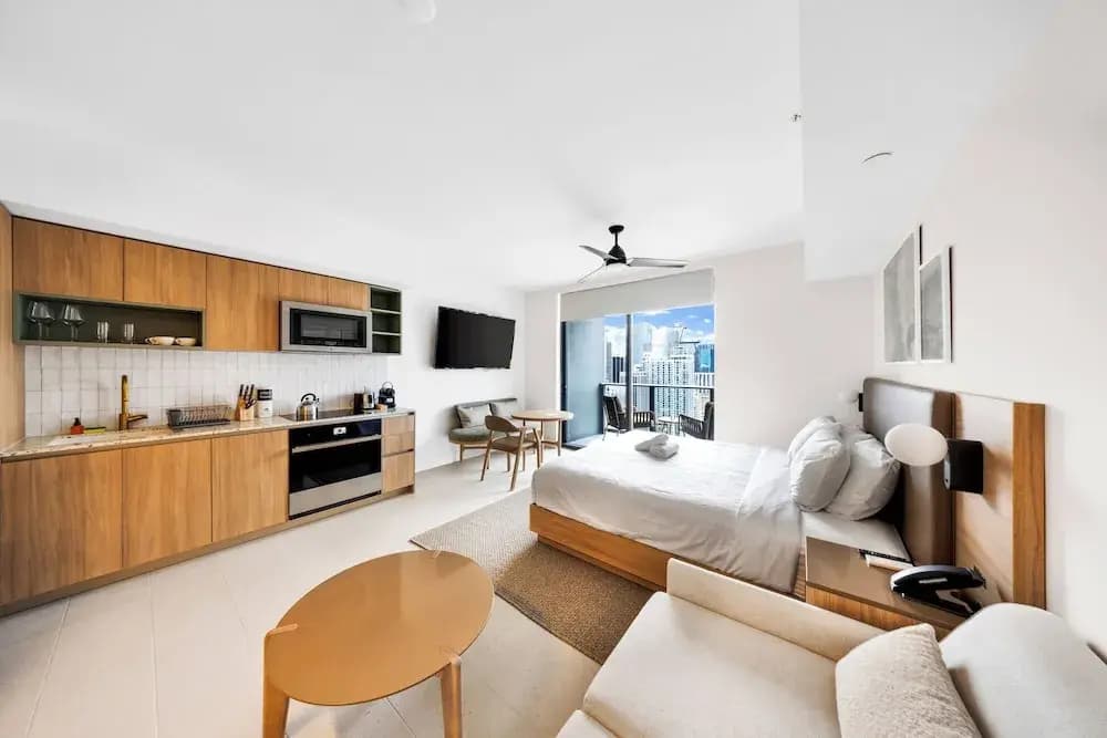 Modern Studio in Downtown Miami - photo 4