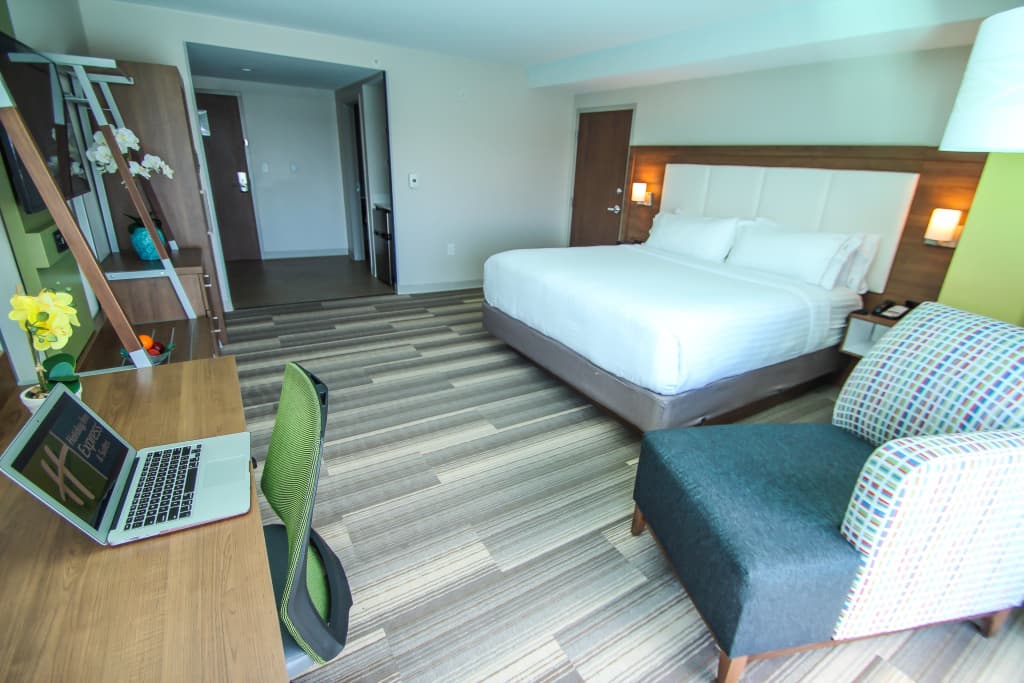 Holiday Inn Express & Suites Miami Airport East by IHG - photo 42