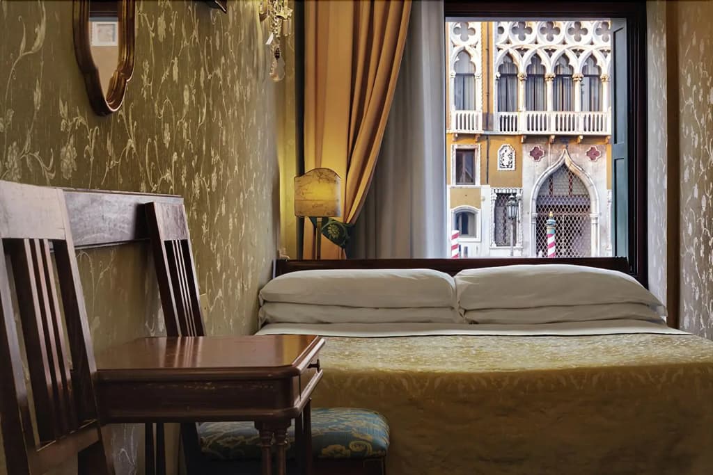 Hotel Galleria - photo 7