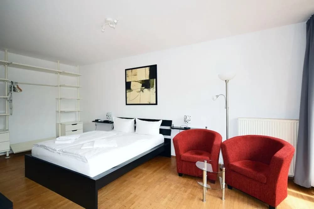 Parkview Apartments - photo 4