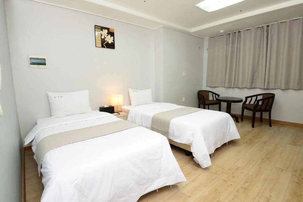 Yeongdeungpo VIP Hotel - photo 19