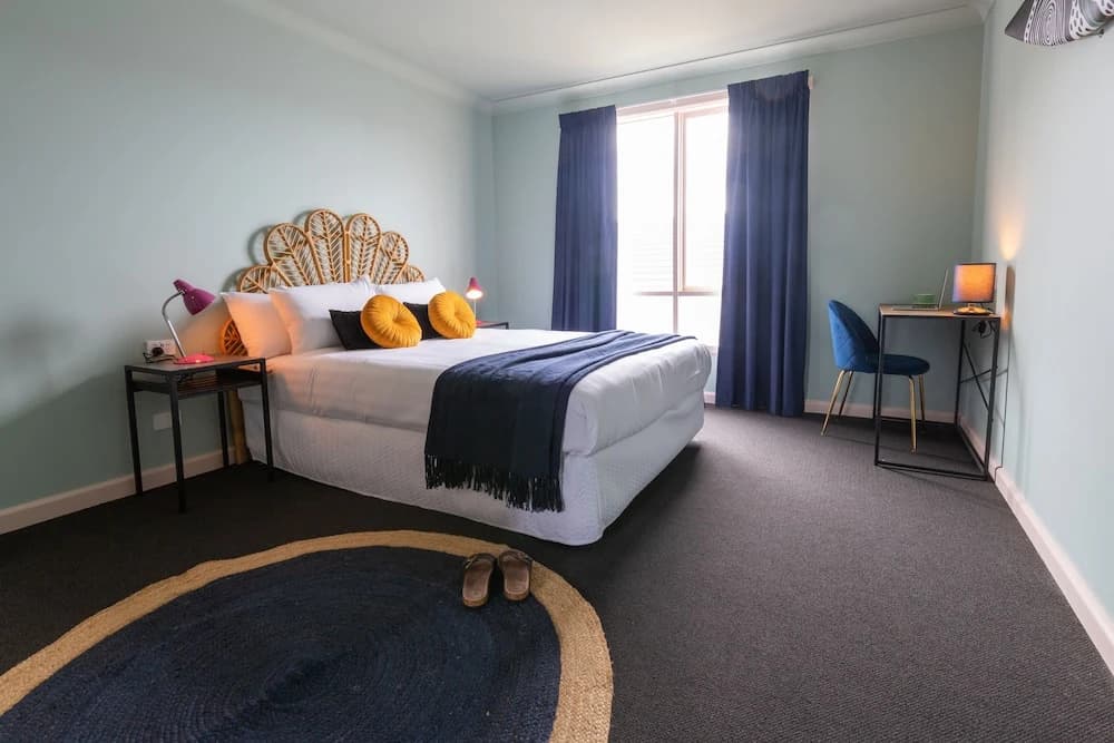 Roamer St Kilda - photo 4