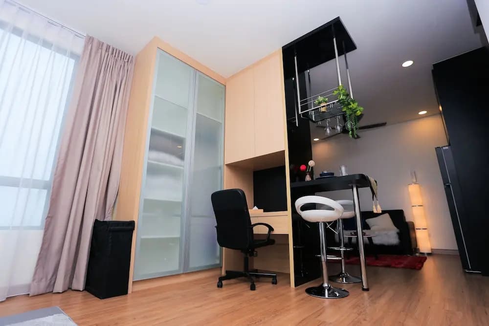 MLH Deluxe Studio Suites @ Landmark Residence - photo 28