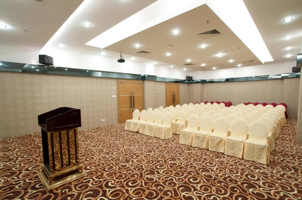Pariss Hotel Johor Bahru - photo 15