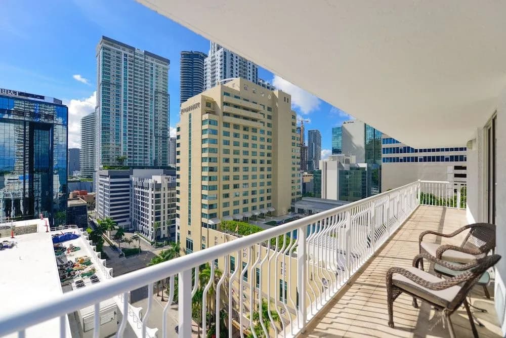 Ocean View Exquisite Brickell - photo 8