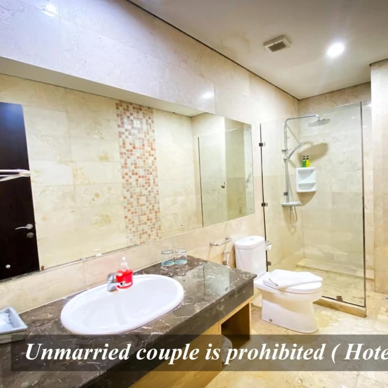 Hotel Gren Alia Jakarta - photo 7