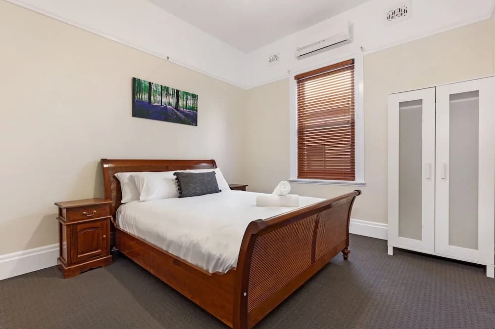 Drummoyne 3 Bedroom Home (62ALE) - photo 3