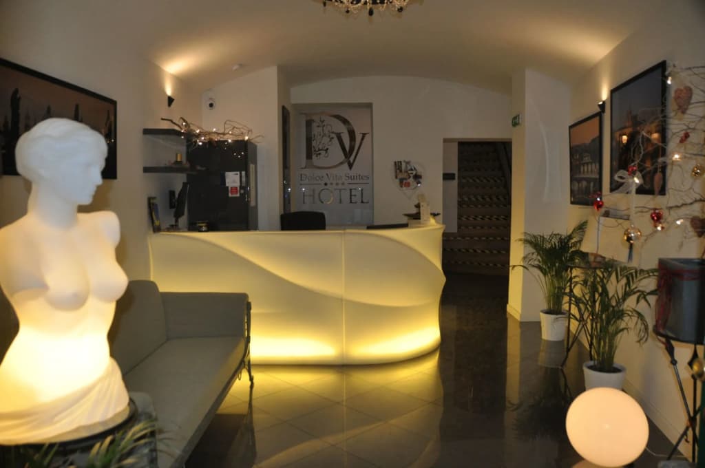Dolce Vita Suites Hotel - photo 14
