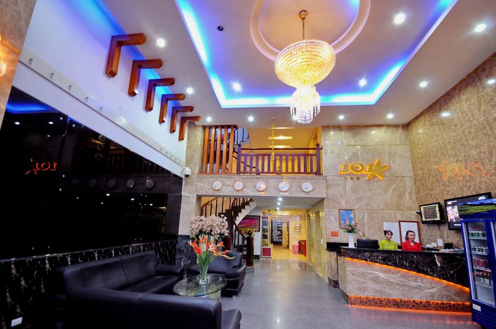 101 Star Hotel - photo 2