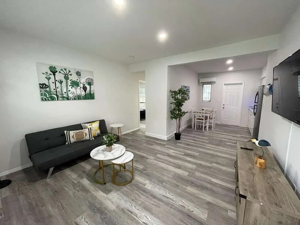 Douglas Rd Apartments - photo 10