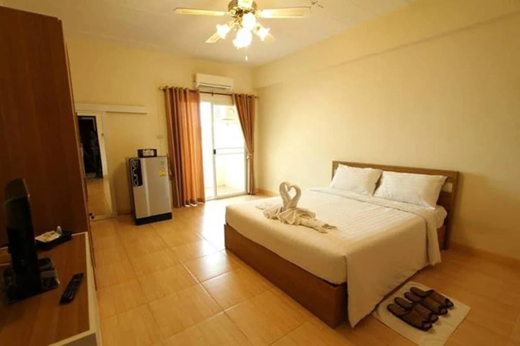 Tratip Hotel - photo 6