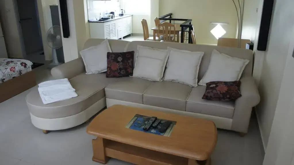 Jomtien Beach Apartments - photo 2