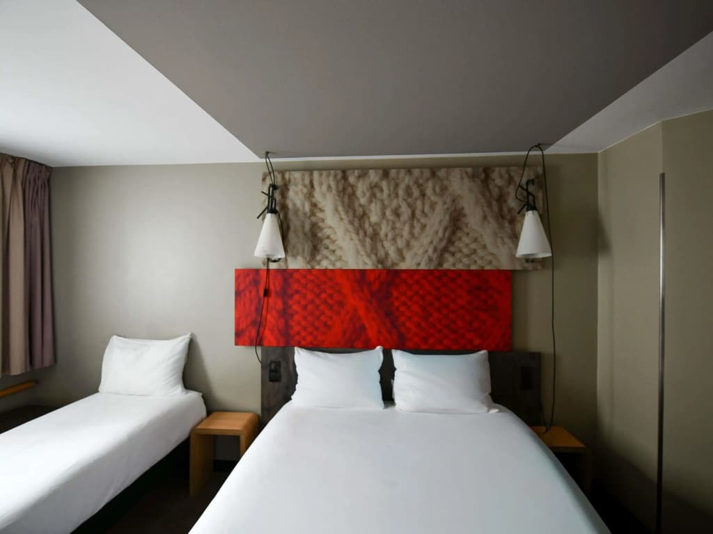 Ibis Paris Canal Saint Martin - photo 3