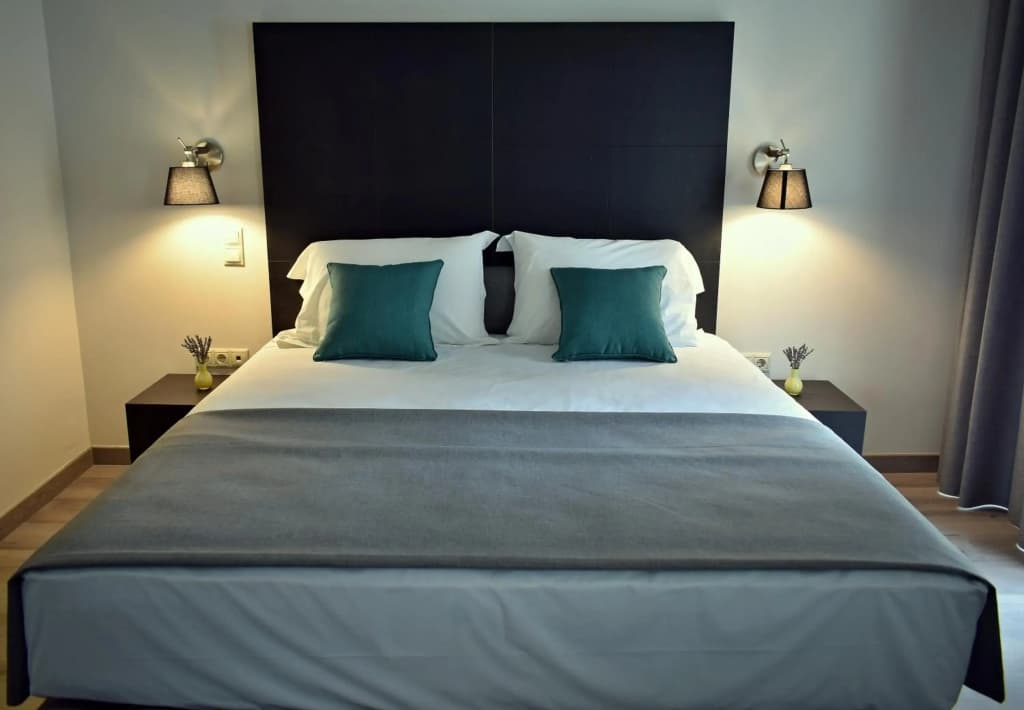 Lozenge Hotel - photo 2