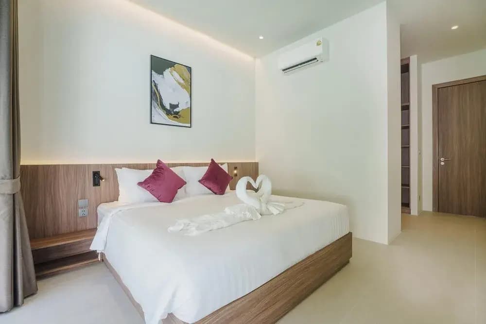 Aileen Layan Villa 6/ 4BR Forest/ 2 Minutes Beach - photo 3