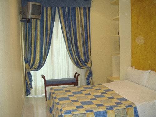 Hostal Villamañez - photo 1