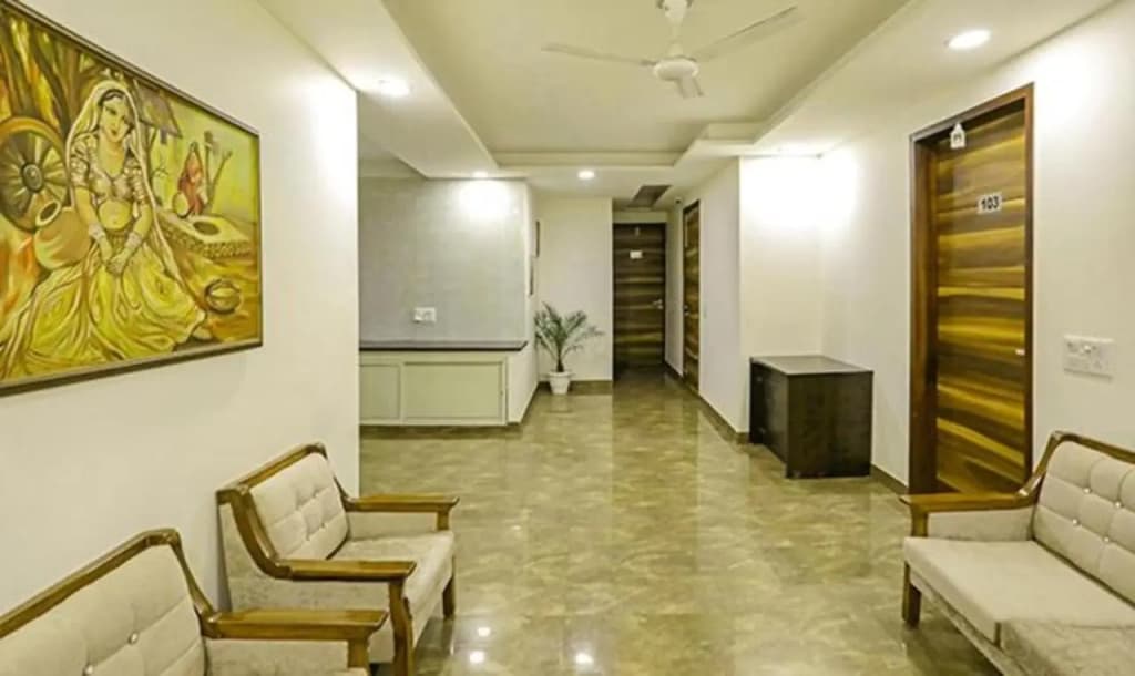 Fabhotel White House Bnb - photo 30