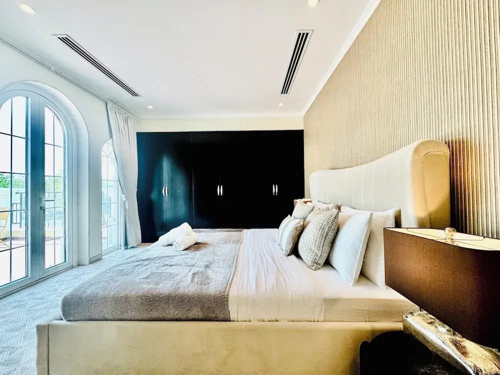 Venduras - 3BR Villa in Jumeirah Park - photo 3