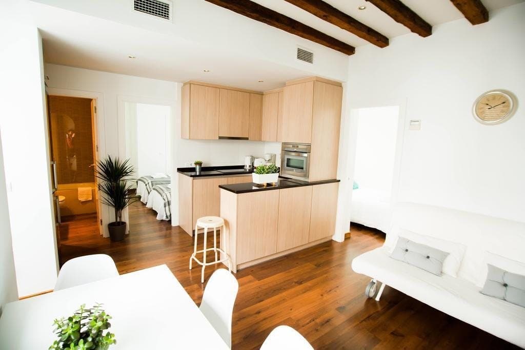 Plaza Mayor Flats - photo 14